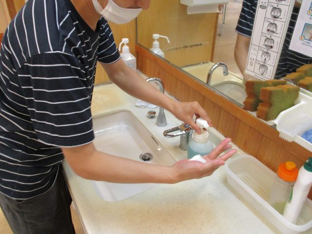 手洗い訓練
